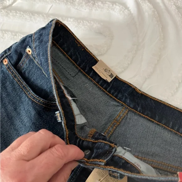 Levi's Women's 501 Dark Indigo Jean Shorts - Picture 3 of 9